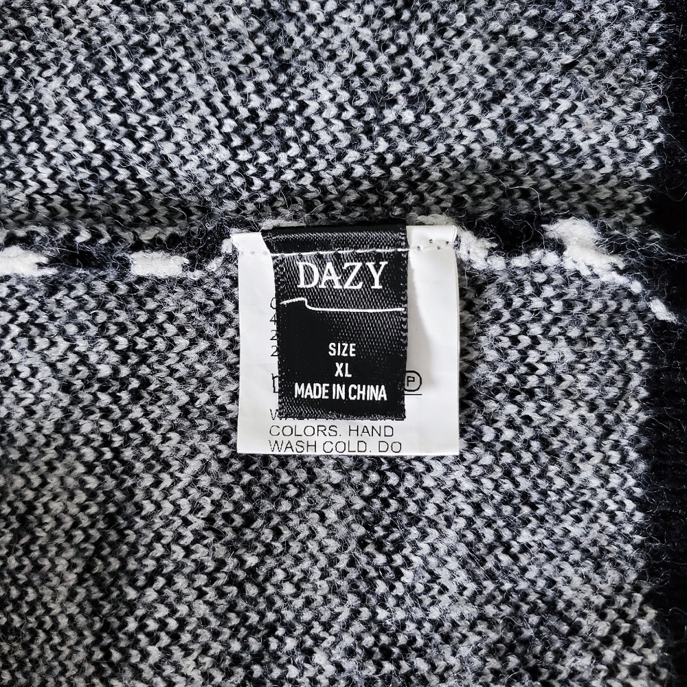 SOLD DAZY Checker Pattern Drop Shoulder Sweater - Picture 10 of 10